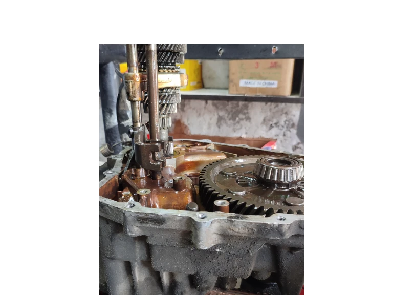 تعمیر
گیربکس ماشین های ایرانی و خارجی
آماده قرارداد با ارگانهای دولتی و خصوصی
