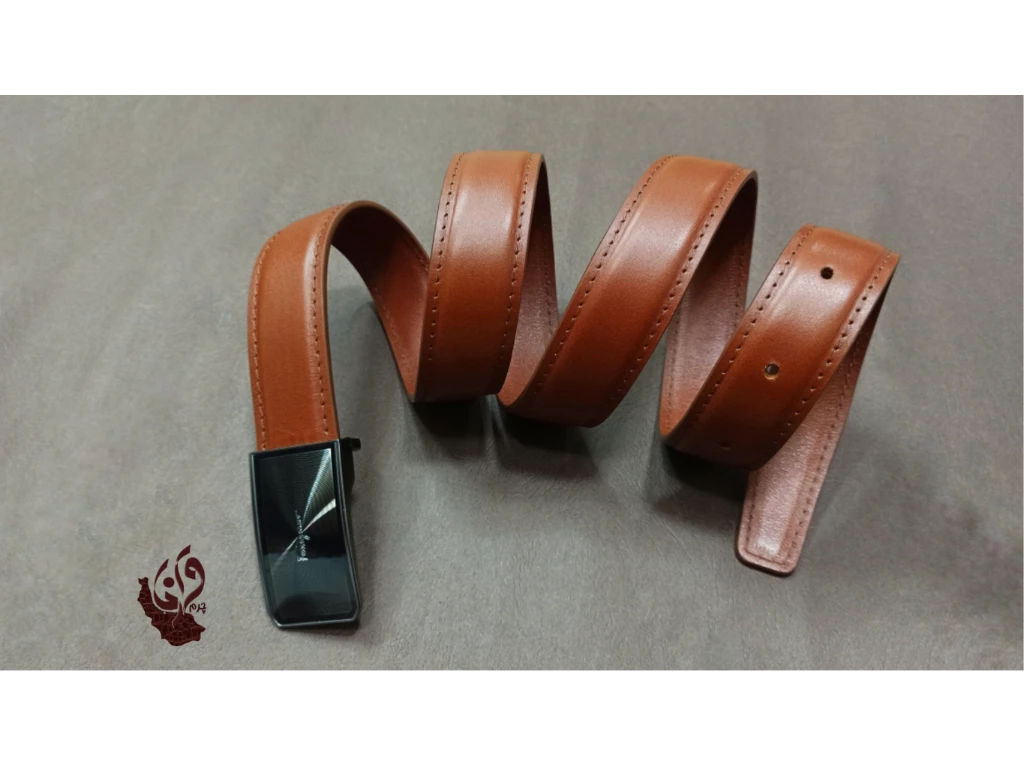 
♂️کمربند دورو باچرم گاوی پلارو
⚫️سگک پلاکی
⚫️چرخدوز شده
⚫ عرض 3/5 سانت
⚫ پرداخت لبه حرفه ای
⚫️ قیمت: 1/100/000 T
⚫📞 09016012165
🔴تاریخ پست : 1402/07/23