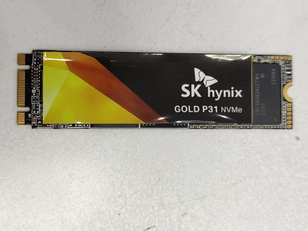 هارد Skhynix Gold P31 Nmve 256 GB 

کارکرد بسیار بسیار کم ، فقط دو روز کارکرد داره

اسلاید دوم : تصویر از کارکرد حافظه