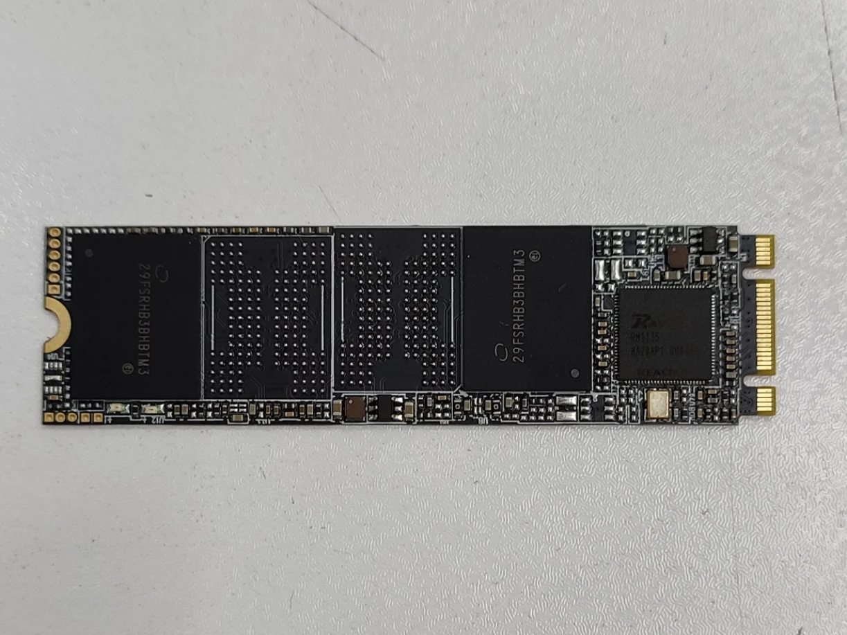 هارد Skhynix Gold P31 Nmve 256 GB 

بسیار کم کارکرد ، در حد 8 روز 
اسلاید دوم : میزان کارکرد هارد 