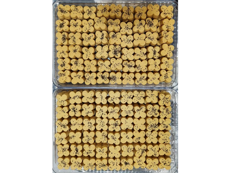 شیرینی نخودچی خوشمزه با آرد نخودچی اعلاء
فقط کافیه یه بار بخورین عاشقش میشین