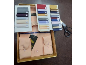 پیراهن داکرون درجه یک
دوخت تهران
در ۴۵ رنگ زیبا 