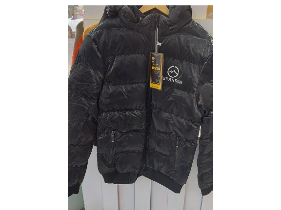 فروش کاپشن وارداتی دورو درسایز های 
M L XL 2XL
در دورنگ مشکی وطوسی

قیمت حراج 
طرح ها ورنگ های دیگه هم موجوده