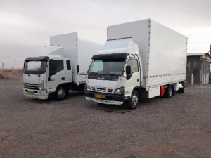 باربری پاکدشت سلام
اتوبار، باربری، حمل و نقل اثاث منزل و مبلمان و کالای تجاری و اداری، جهیزیه عروس
با کادری مجرب و متعهد در امر بارگیری
کارگر خالی جهت تخلیه، بارگیری، بسته بندی، چیدمان
تخصص در امر حمل یخچال ساید بای ساید، ساید، پیانو، تردمیل، گاوصندوق و غیره